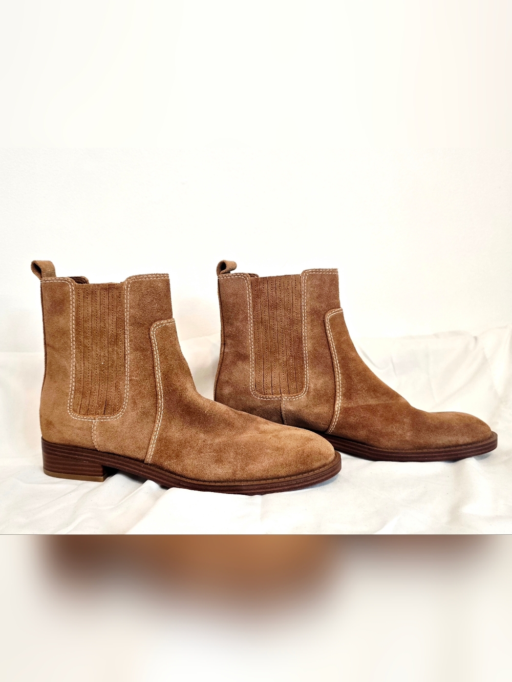 Michael Kors Suede Chelsea Ankle Boots Brown Leather Pull-On Low Heel Classic 8 - Picture 4 of 9